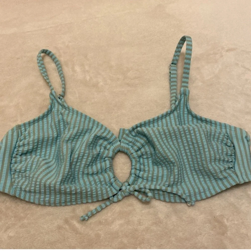 Xhilaration Seafoam Blue Green Striped Bikini Top